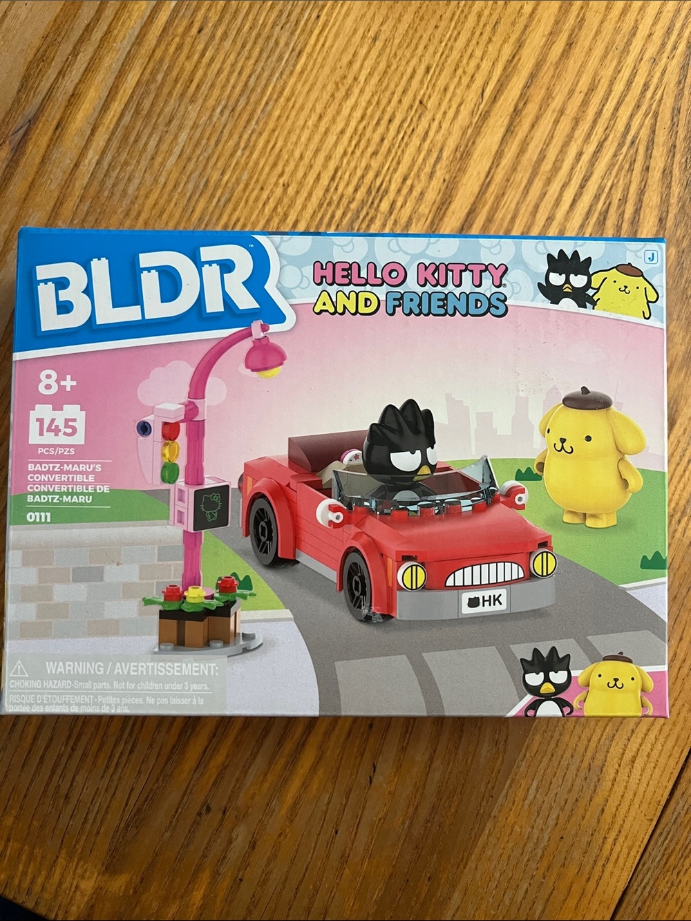 Hello Kitty Red Convertible Building Set with Pink Lamp and Figures